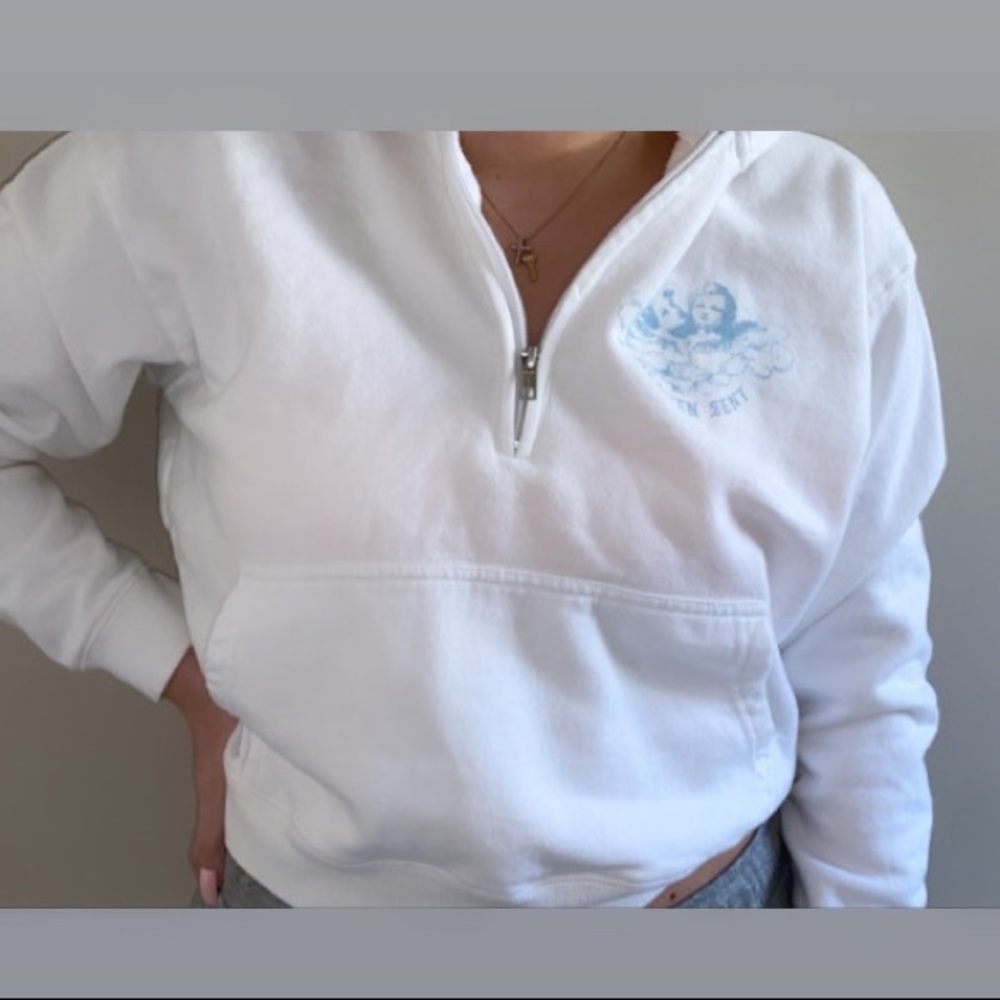 Hooded heaven sent brandy Melville quarter zip